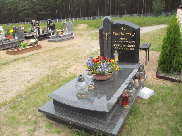 Grób Krystyna Piastowska